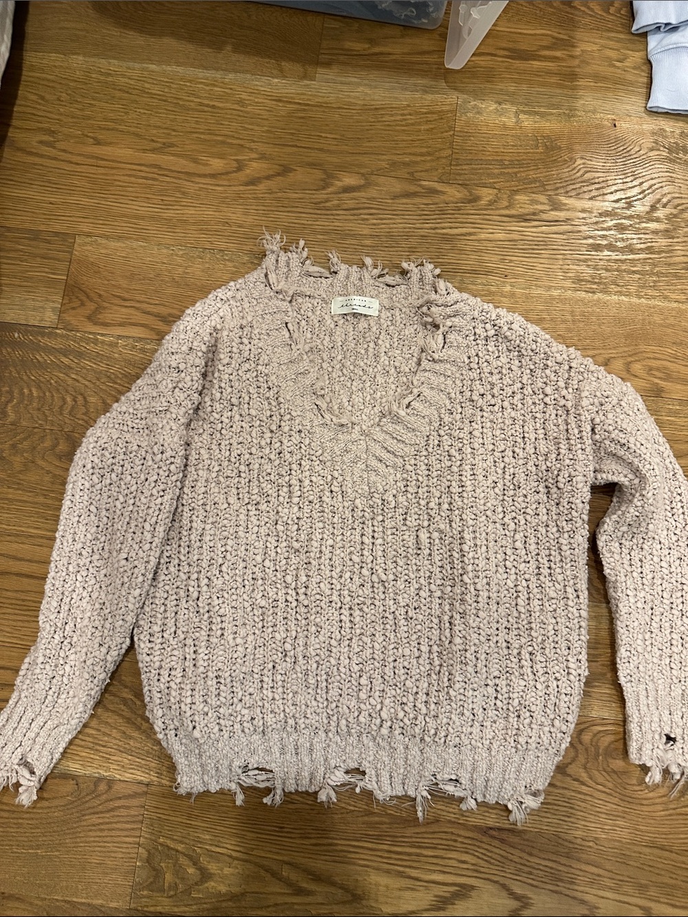 American Threads Chunky Distressed Scoop Sweater in Light Mauve-Pink
